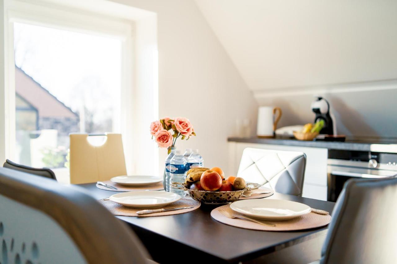 Stylish, Modern Apartment Near Vilnius Old Town 外观 照片